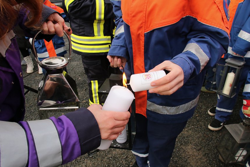 Friedenslichtaktion 2024 auf dem August-Bebel-Platz in Nordhausen