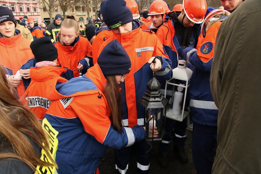 Friedenslichtaktion 2024 auf dem August-Bebel-Platz in Nordhausen