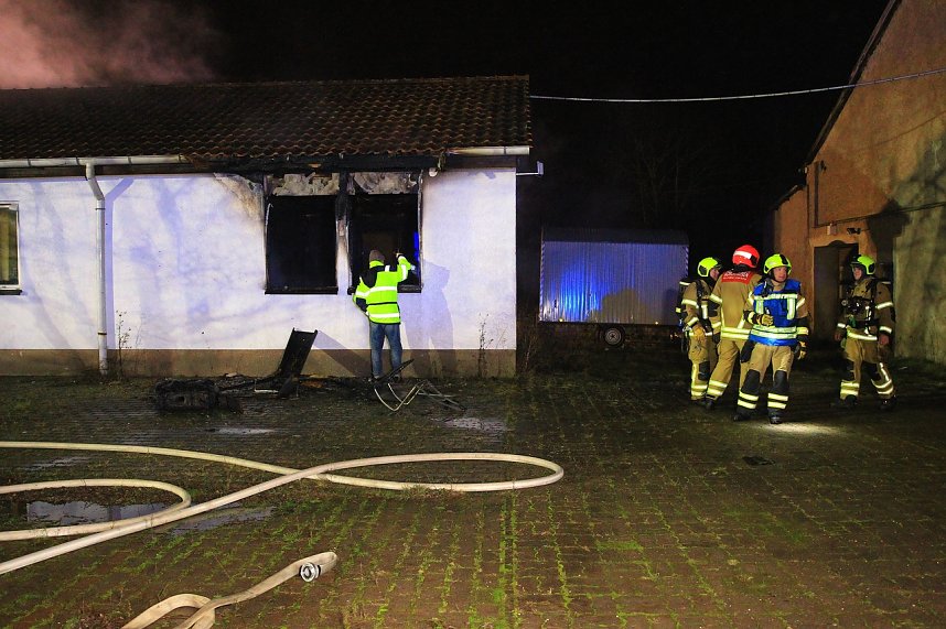 Unterkunft brannte aus