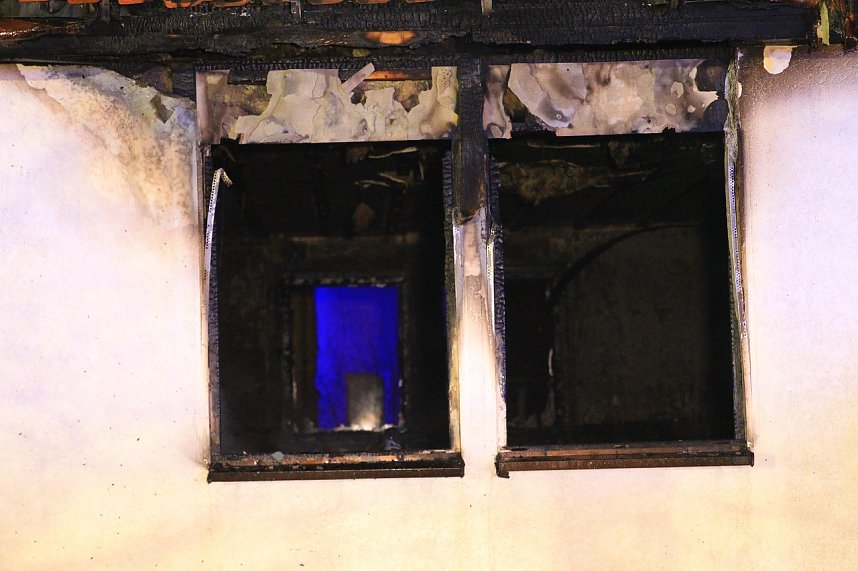 Unterkunft brannte aus