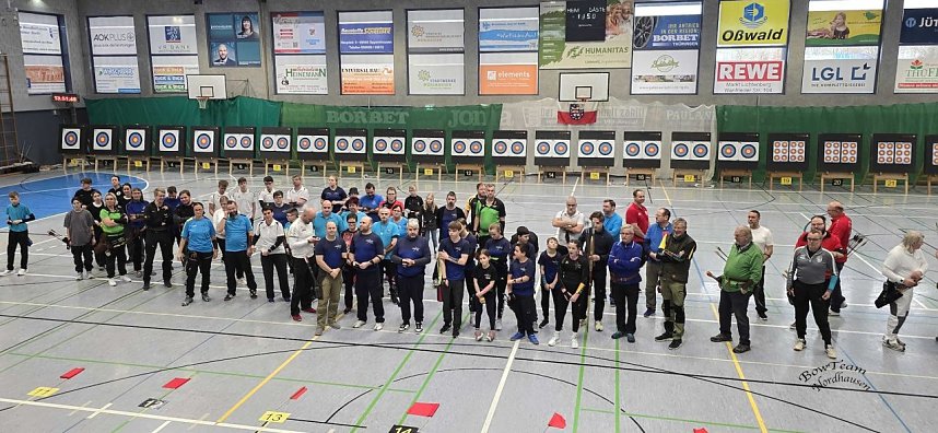 Das Bowteam aus Nordhausen bei der Landesmeisterschaft des Bogensportverbands Th&uuml;ringen