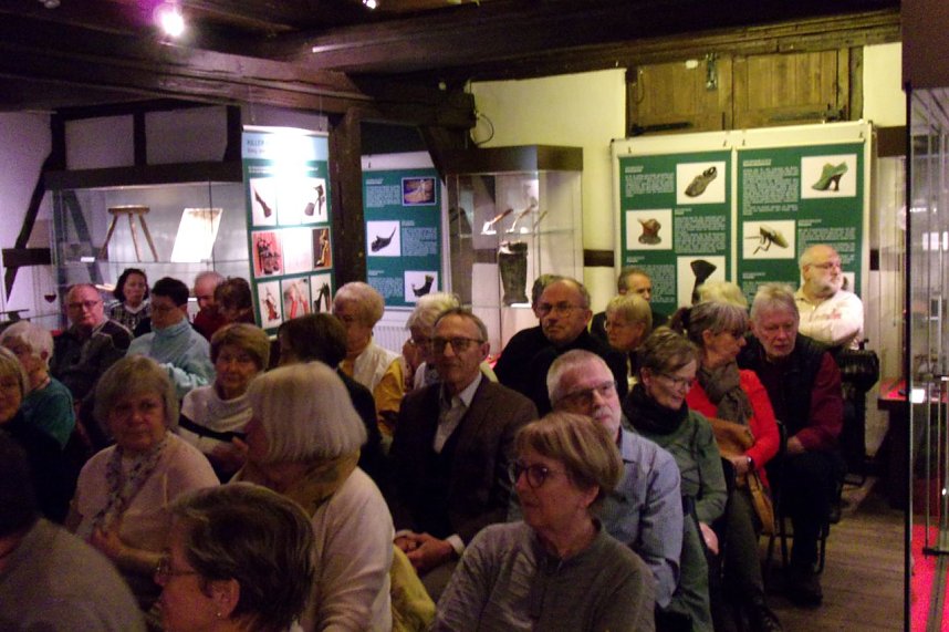 Gut gelaufen - im Tabakspeicher wurde gestern die neue Sonderausstellung zum Thema Schuhe er&ouml;ffnet