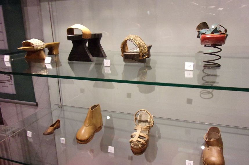 Gut gelaufen - im Tabakspeicher wurde gestern die neue Sonderausstellung zum Thema Schuhe er&ouml;ffnet