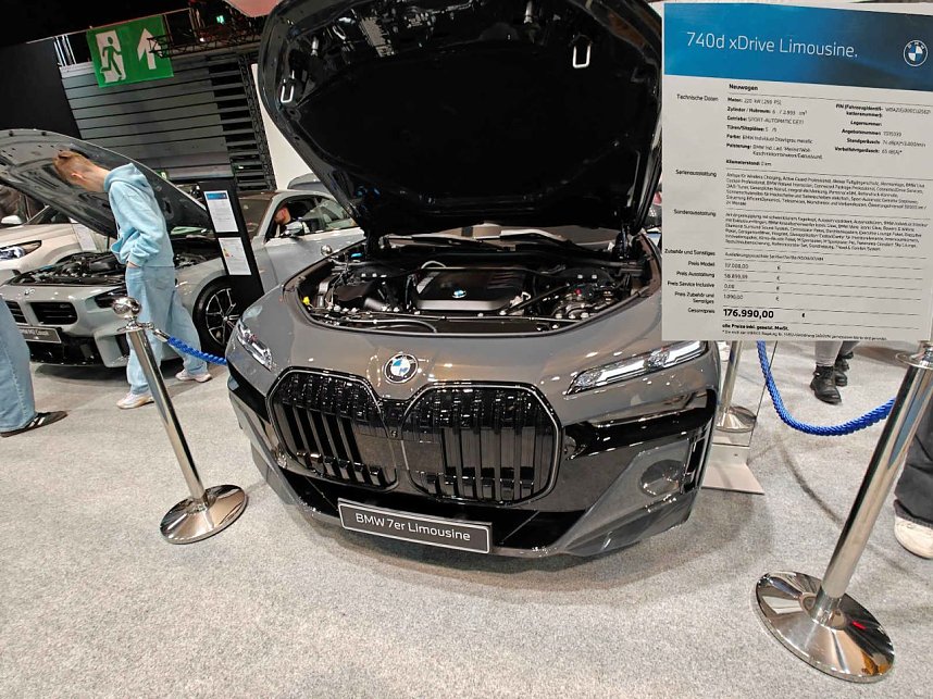 Peter Blei unterwegs auf der Automesse Erfurt