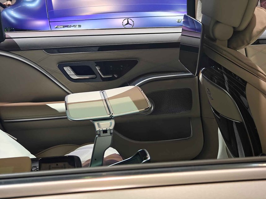 Peter Blei unterwegs auf der Automesse Erfurt