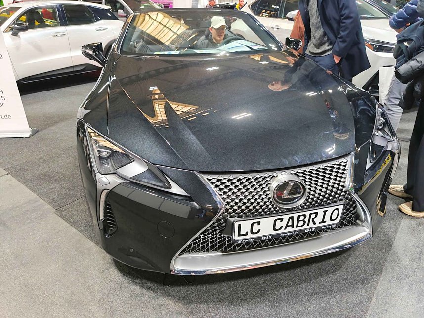 Peter Blei unterwegs auf der Automesse Erfurt