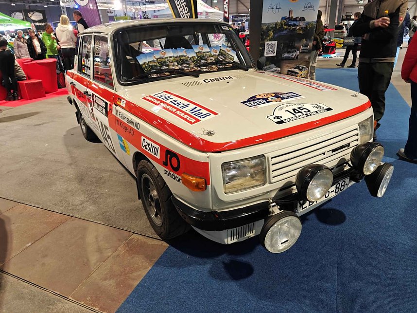 Peter Blei unterwegs auf der Automesse Erfurt