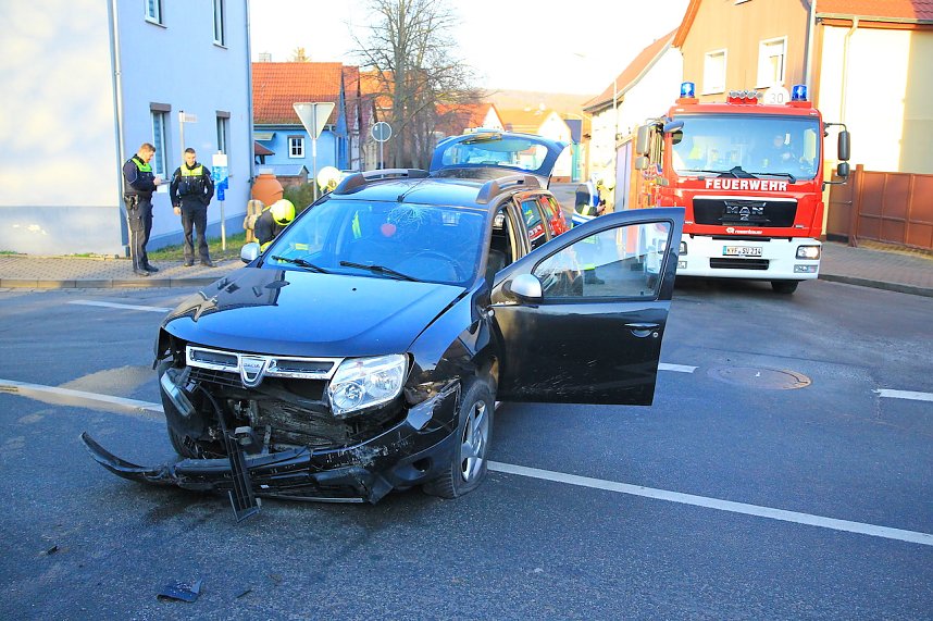 Unfall mir Fahrerflucht in Gro&szlig;furra