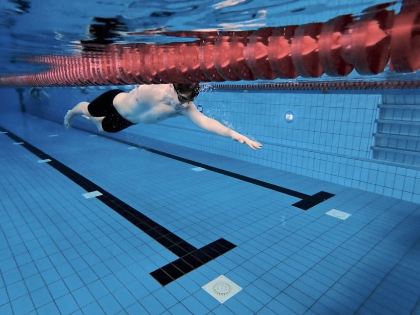 &Uuml;ber und unter Wasser