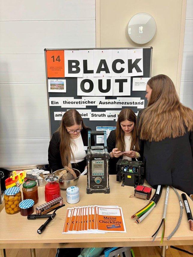 Junge Forscherinnen und Forscher pr&auml;sentieren ihre spannenden Projekte beim Regionalwettbewerb Jugend forscht Nordth&uuml;ringen an der Hochschule Nordhausen.