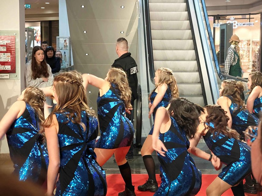 Modenschau in der Marktpassage