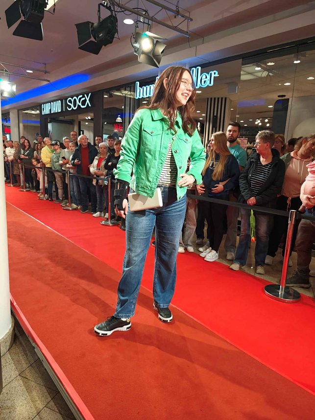 Modenschau in der Marktpassage