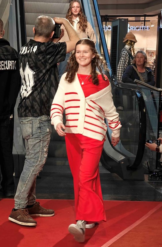 Modenschau in der Marktpassage