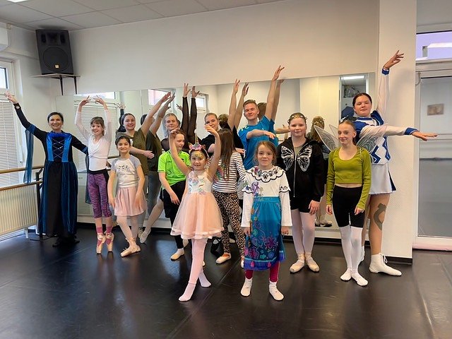 Fasching im Tanzstudio Radeva