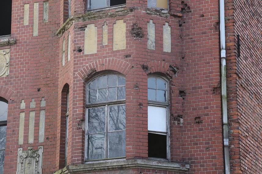Bauf&auml;lliges Geb&auml;ude in der Kyffh&auml;userstra&szlig;e in Nordhausen