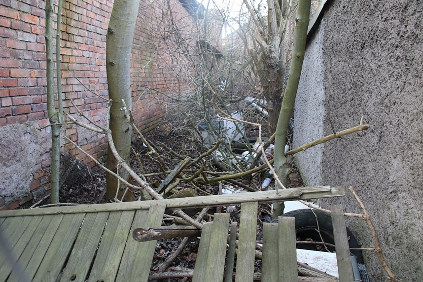 Bauf&auml;lliges Geb&auml;ude in der Kyffh&auml;userstra&szlig;e in Nordhausen