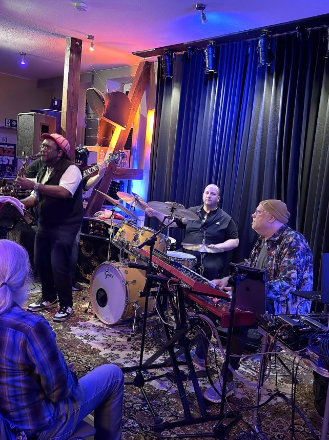 Auftakt Jazzfr&uuml;hling mit Scott Kinsey