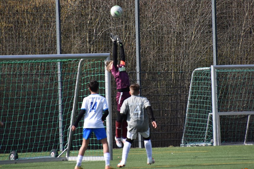 Wackers D2 unterlag Gera