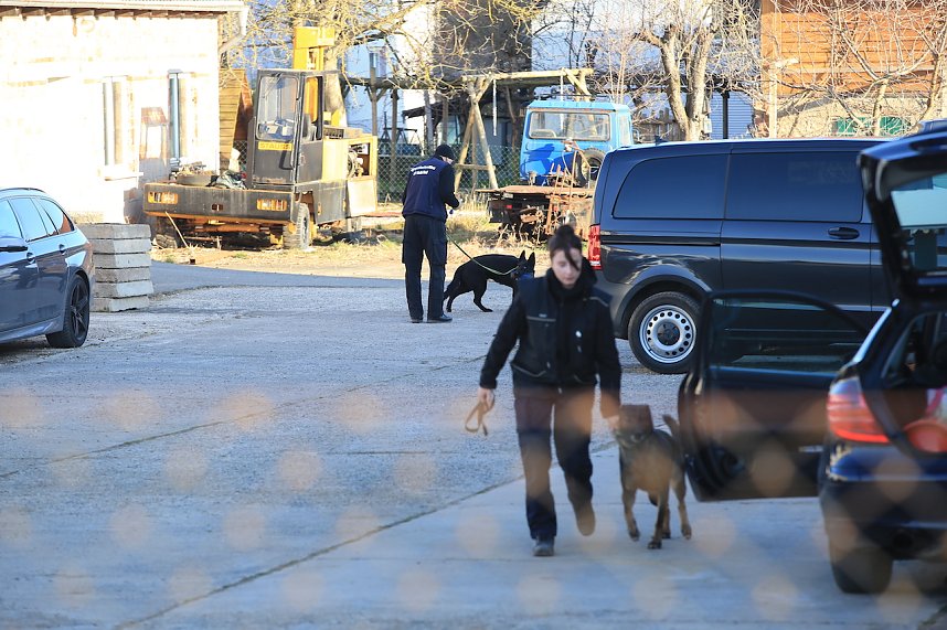 LKA sucht nach Waffen im Kyffh&auml;userkreis 