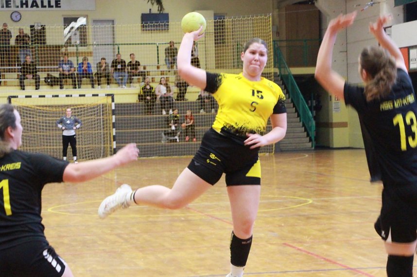Die NSV Handball-Damen gegen den HSG Ilmkreis 