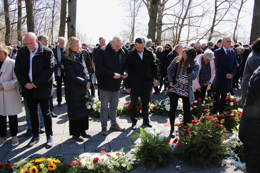 Gedenken zum 80. Jahrestag der Befreiung des KZ Mittelbau-Dora