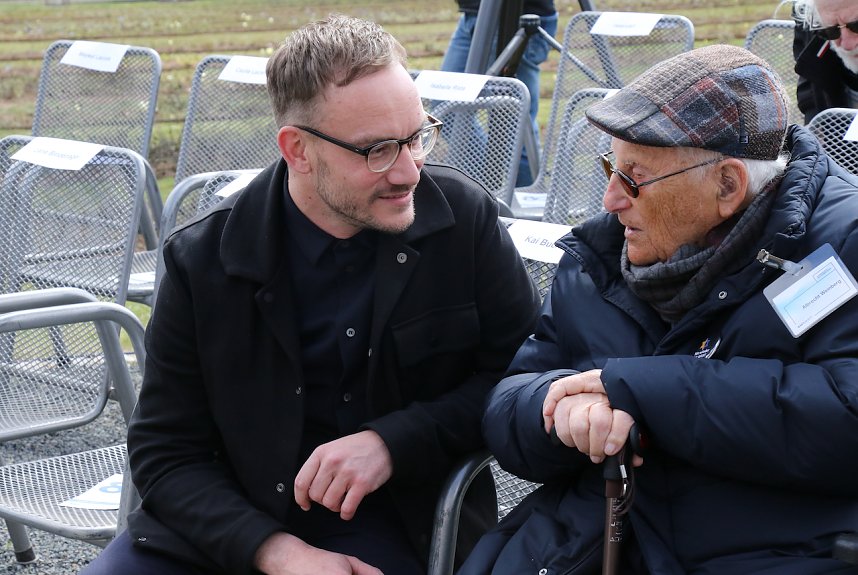 Er&ouml;ffnung des neu gestalteten Nordh&auml;user Ehrenfriedhofs 