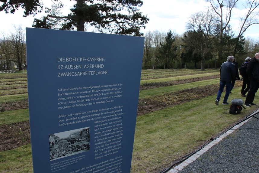 Er&ouml;ffnung des neu gestalteten Nordh&auml;user Ehrenfriedhofs 