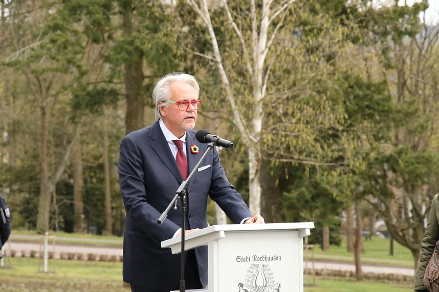Er&ouml;ffnung des neu gestalteten Nordh&auml;user Ehrenfriedhofs 