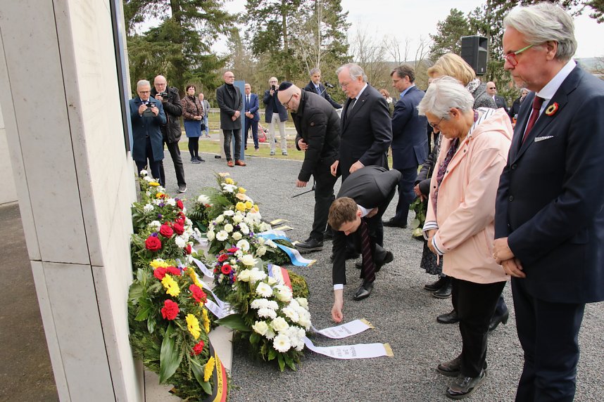 Er&ouml;ffnung des neu gestalteten Nordh&auml;user Ehrenfriedhofs 