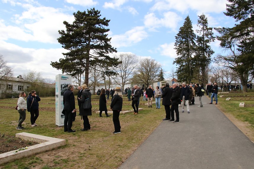 Er&ouml;ffnung des neu gestalteten Nordh&auml;user Ehrenfriedhofs 