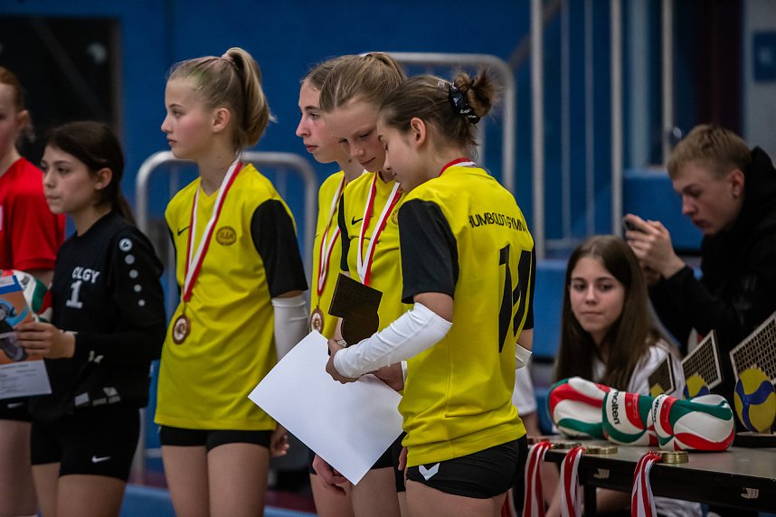 Erfolg im Volleyball-Krimi - die Humboldt-Sportlerinnen brachten es zu Bronze