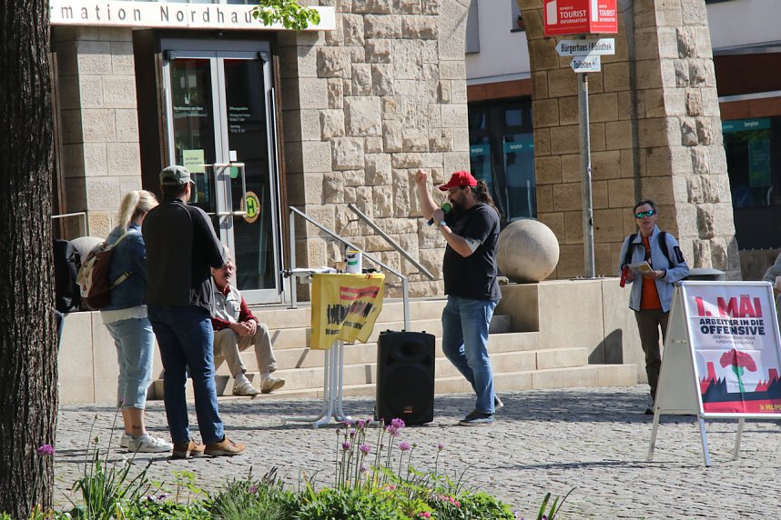 1. Mai auf dem Nordh&auml;user Rathausplatz