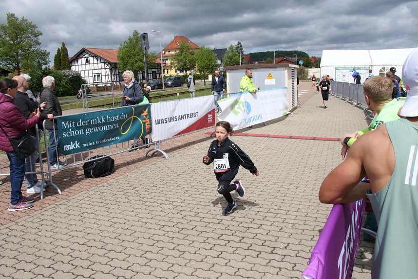Auf der Zielgerade beim 11. Harztorlauf