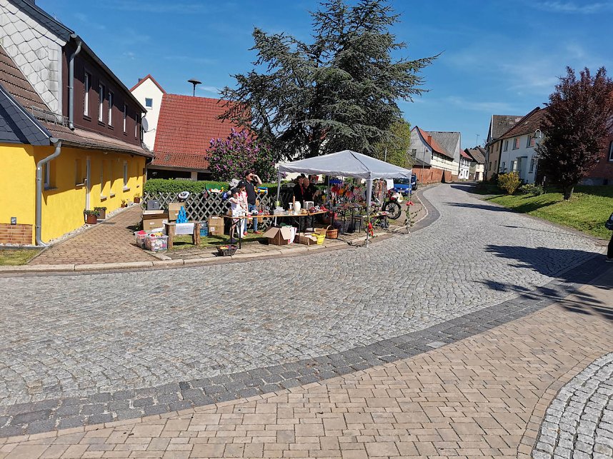 Maibaumsetzen in Hermannsacker