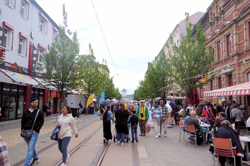 Peter Blei unterwegs auf dem Bahnhofsfest in Nordhausen