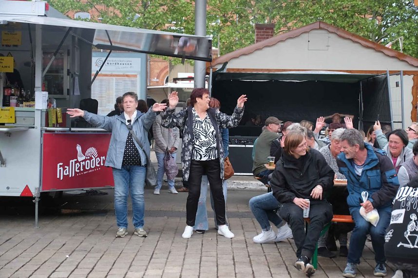Peter Blei unterwegs auf dem Bahnhofsfest in Nordhausen