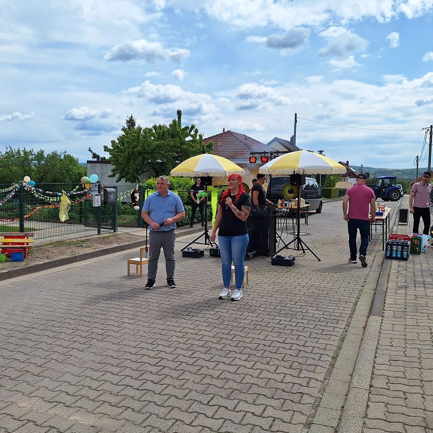 Tag der offenen T&uuml;r im Spatzenh&auml;uschen