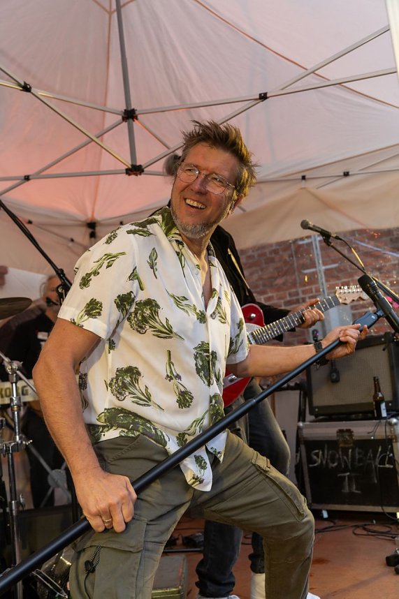 Die Kultband EMMA rockt den Innenhof der Tradi