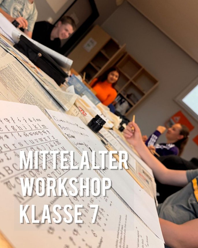 Den Alltag im Mittelalter n&auml;herte man sich auch k&uuml;nstlerisch