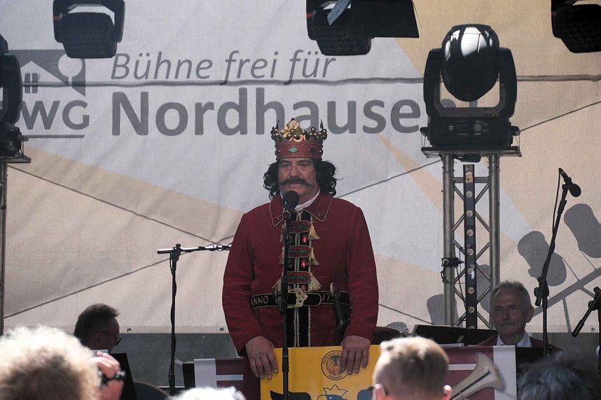Peter Blei unterwegs auf dem Rolandsfest