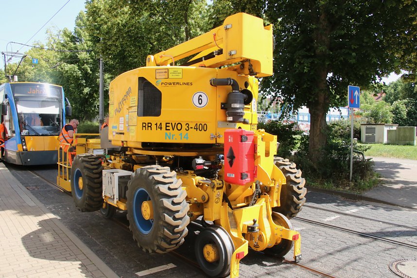 Schienencorso der Nordh&auml;user Stra&szlig;enbahn zum 55. Rolandsfest