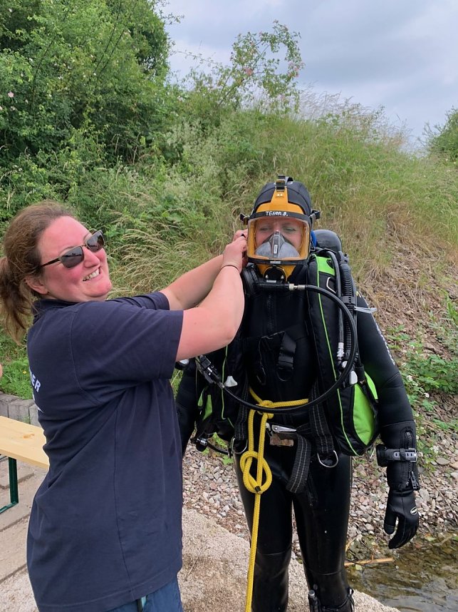 Northeimer Rettungstaucher zu Gast beim TSC Neptun