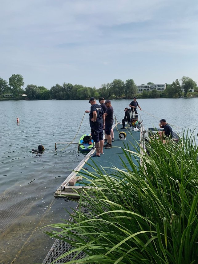 Northeimer Rettungstaucher zu Gast beim TSC Neptun