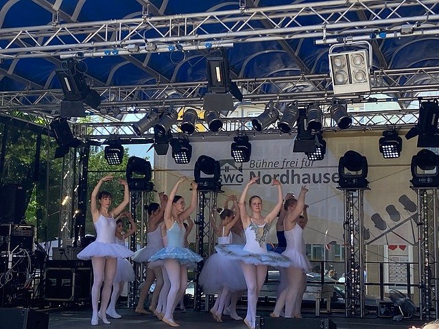 Der Auftritt des Tanzstudios Radeva auf dem 55. Rolandsfest
