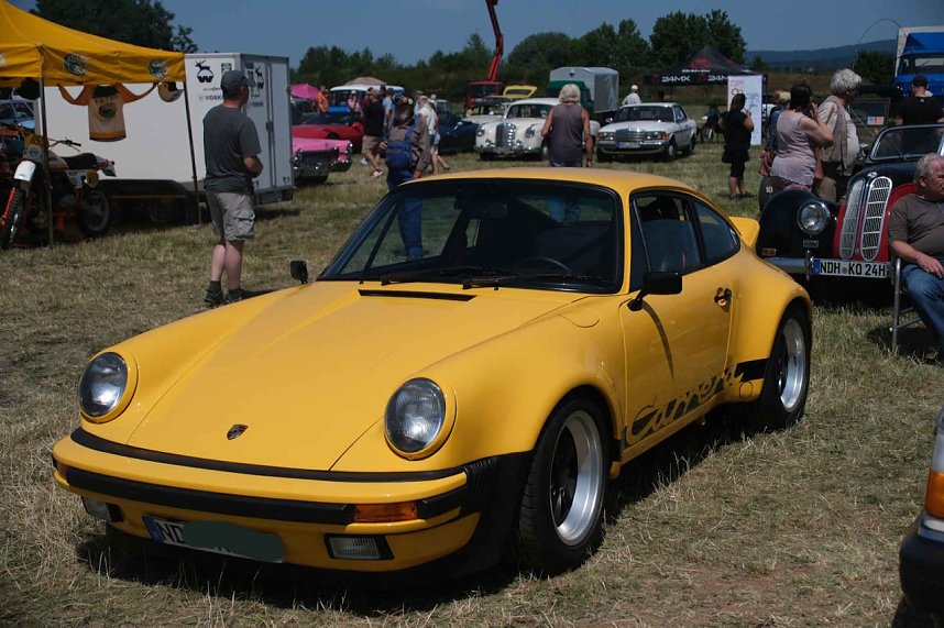 Peter Blei unterwegs beim Oldtimertreff am Scheunenhof