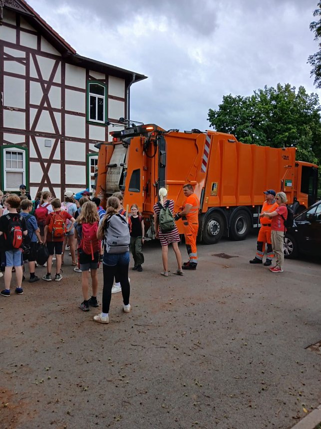 Cleanup Aktion der Humboldtianer im Stadtpark