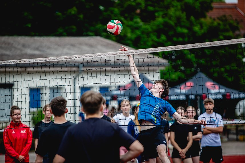 Sportfest des Humboldt Gymnasiums auf dem Hohekreuzsportplatz