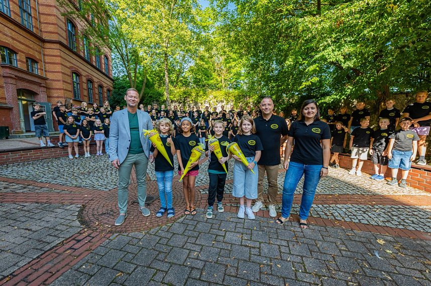 92 neue Sch&uuml;lerinnen und Sch&uuml;ler begr&uuml;&szlig;te man heute am Humboldt-Gymnasium