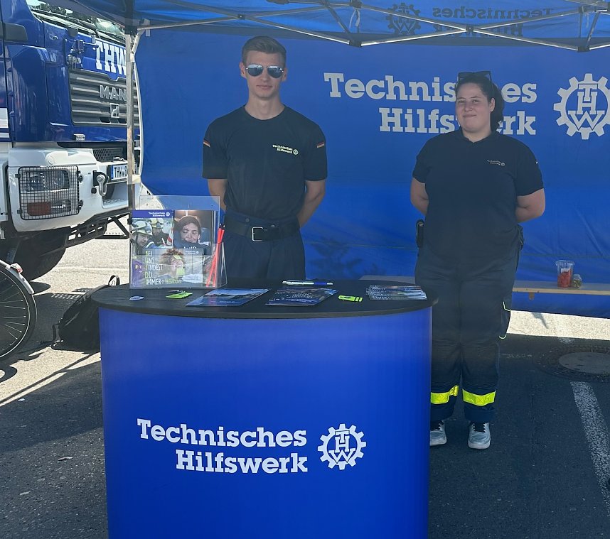 "Blaulichttag" auf dem Platz der Gewerkschaften 