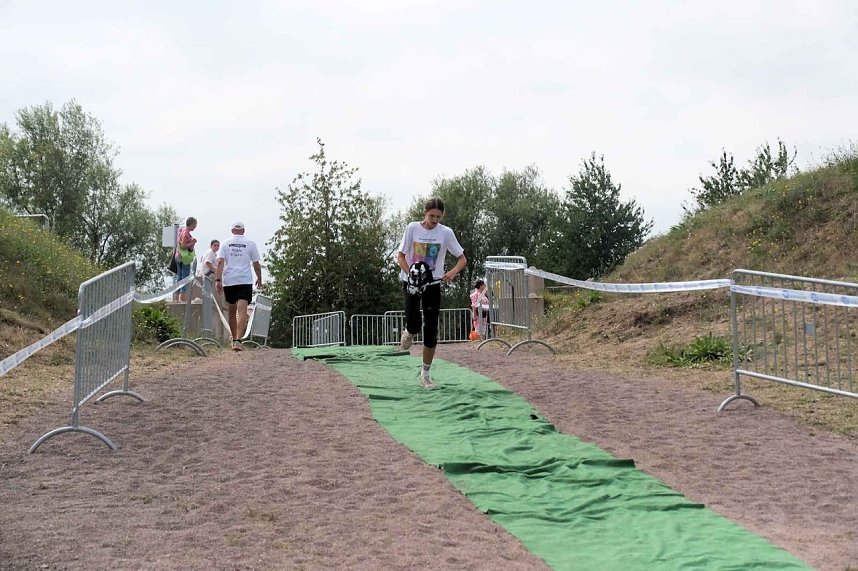 Scheinenhof-Fest mit Hobby Horsing